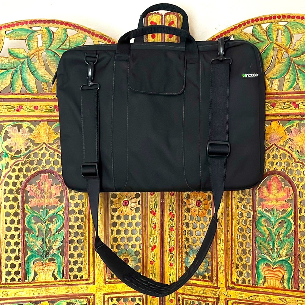 Incase - Compass Brief Case and Laptop Case